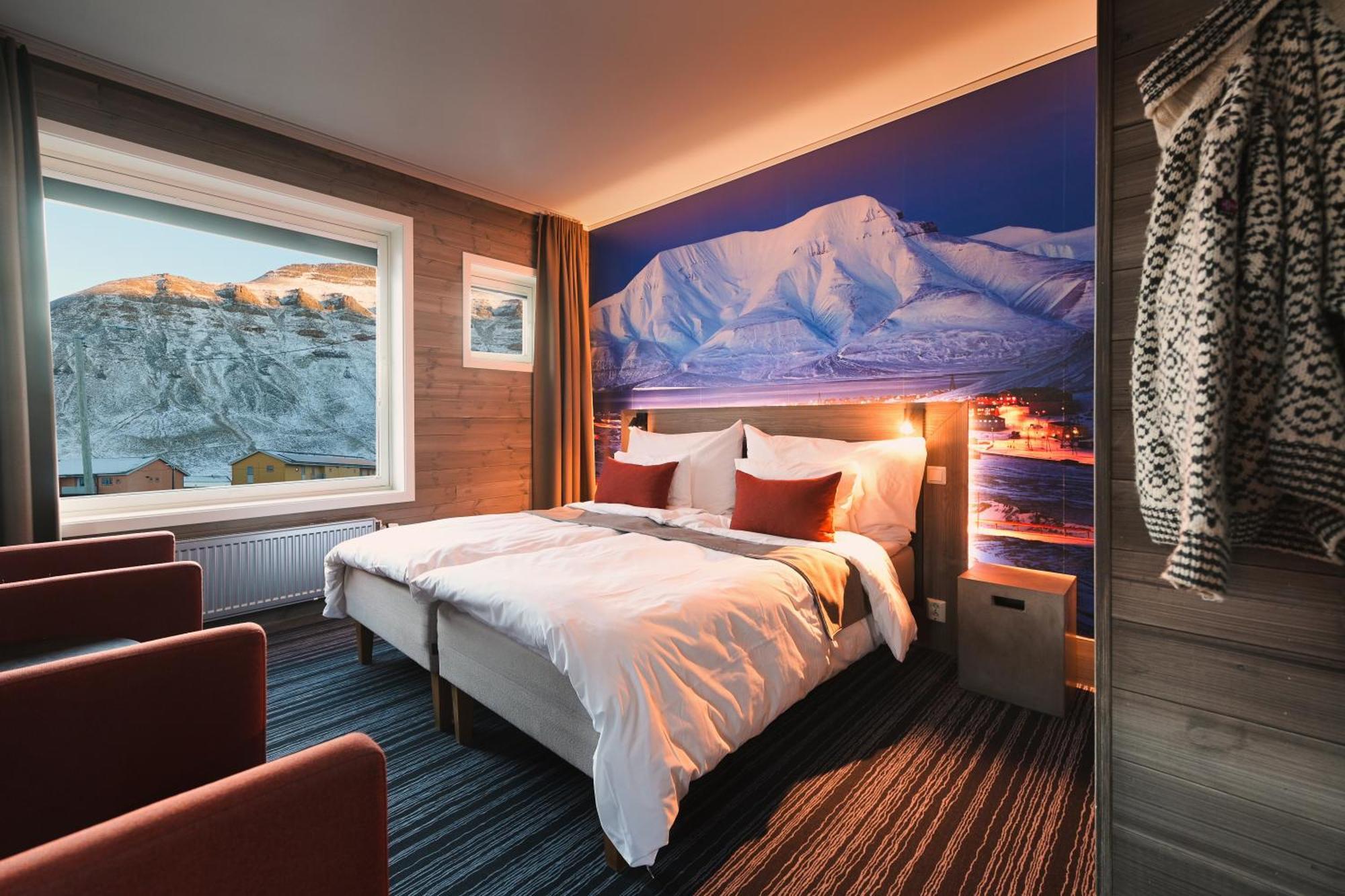 Svalbard Hotell | Polfareren Longyearbyen Exterior foto